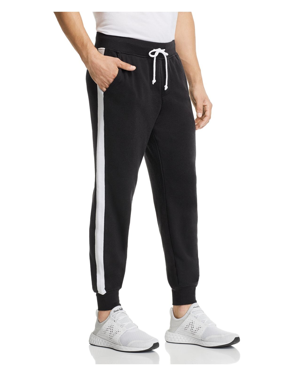 АЛЬТЕРНАТИВА Мужские черные спортивные брюки на шнурке XXL 3290₽