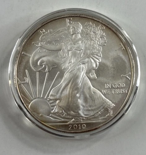 2010 - 1 oz. Fine Silver Eagle One Dollar Coin Uncirculated in Capsule UC