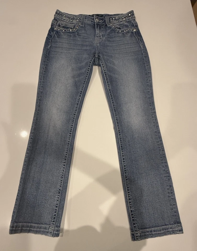 Pantalones de mezclilla rectos Miss Me JP5281 tiro medio talla 27 azul estrás adornado  Foto 2 de 4