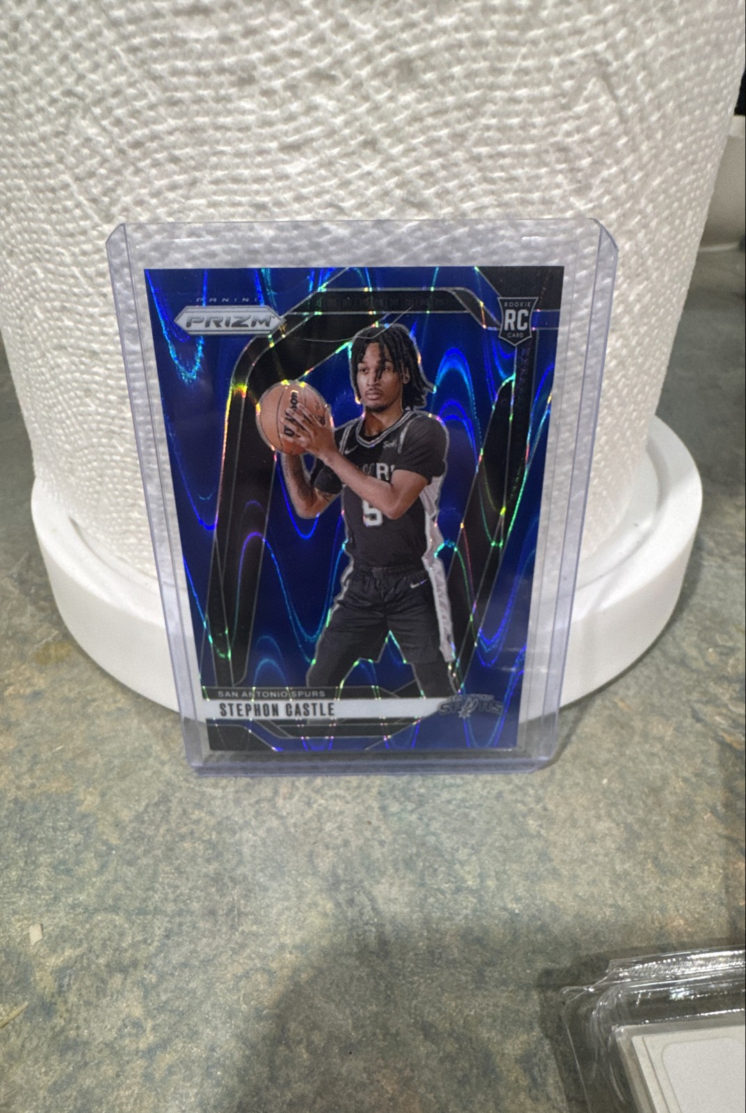 2024-25 Panini Prizm - Stephon Castle #234 Blue Seismic Prizm /99 (RC)