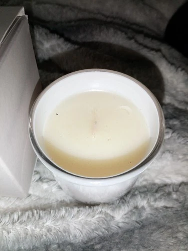 Kendra Scott Mother of Pearl Candle - Thumbnail 3