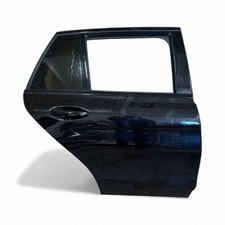 Mercedes-Benz C AMG W205 2016 Hinten rechts Tür hinten IEN19779 Mercedes-Benz C AMG W205 2016 Hinten rechts Tür hinten IEN19779