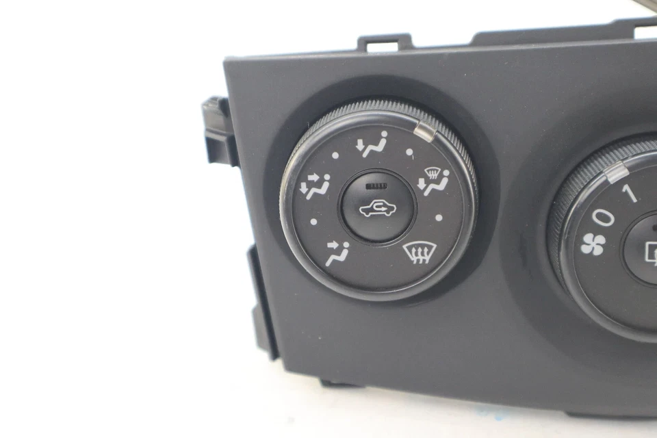 Оригинальный климат-контроль в сборе для кондиционера Toyota Corolla 2009–2013 годов выпуска - Изображение 2 из 4