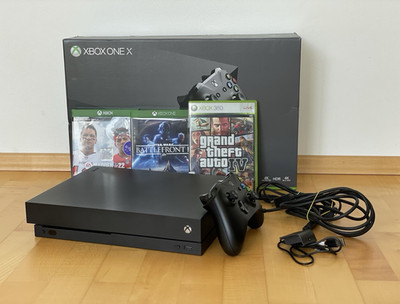 Xbox One X 1TB 4K Konsole inkl. Controller, Kabel & Spiele + Akku Zubehörpaket
