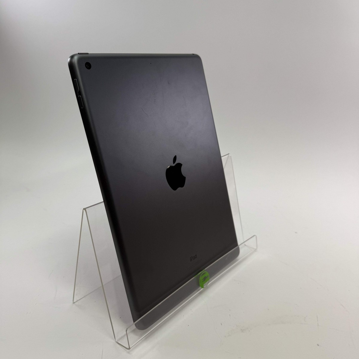 WiFi Only Apple iPad 9th Gen 64GB 18.6.2 Space gray MK2K3LL/A | eBay