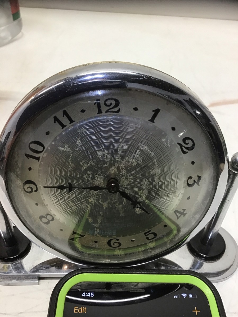 1930's Era Art Deco Table Clock The Lux Clock Mfg. Co. Waterbury