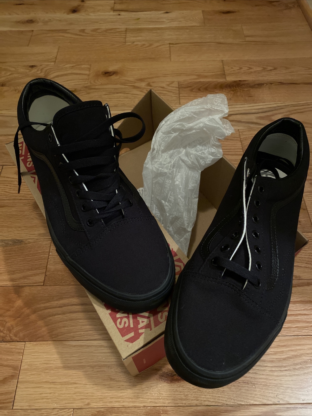 size 14 old skool vans