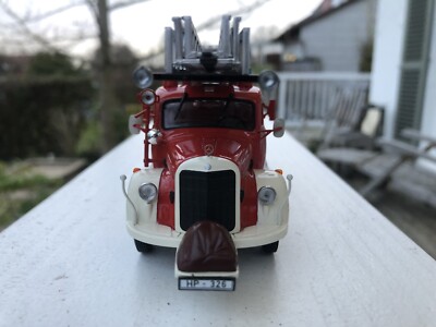 1:43 Minichamps Mercedes-Benz L 3500 Feuerwehr Bensheim by Raceface-Modelcars