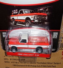 Greenlight Barrett Jackson 1969 K10 Chevy Red and White Square 4x4 
