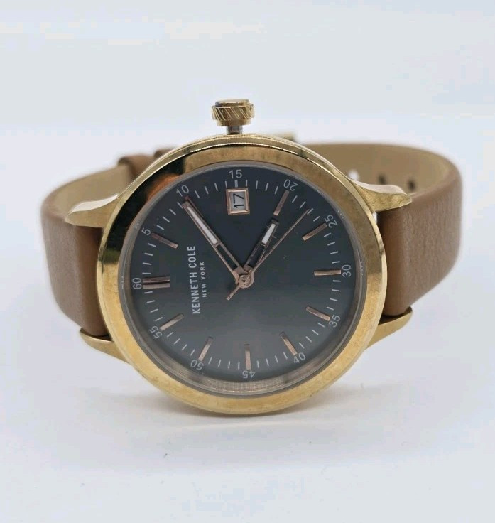 Kenneth Cole New York Watch Ladies Leather Band Rose Gold tone New Battery