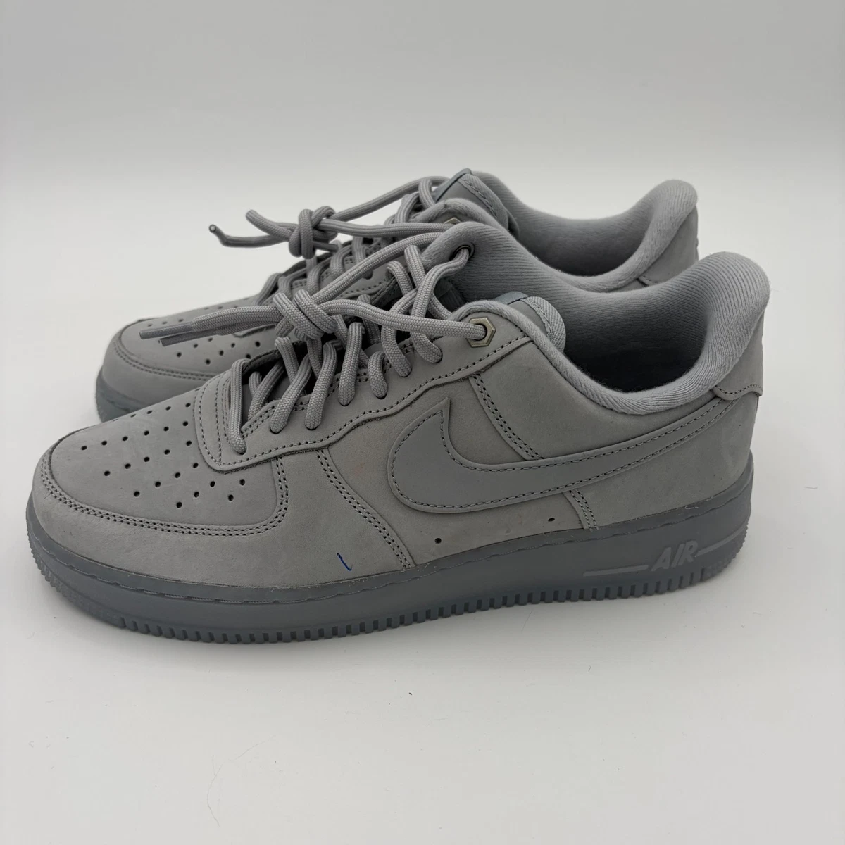Preços baixos em Nike Air Force 1 '07 Wolf Grey | eBay