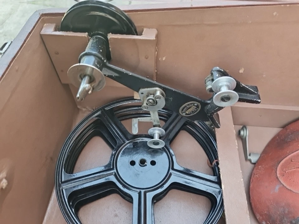 Projecteur PATHE Baby En Coffret - QUASI NEUF-1924 - Photo 2/4