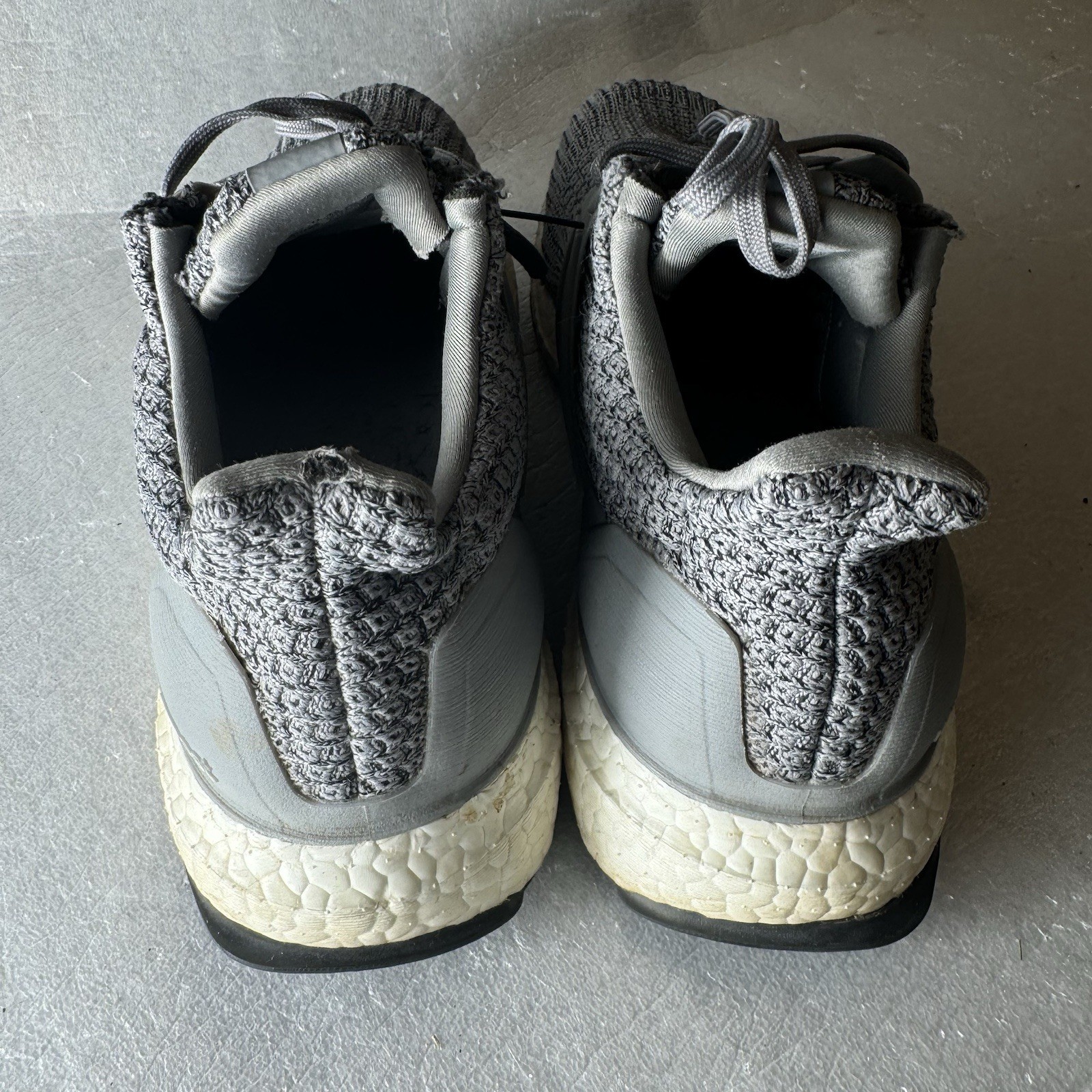 SAOLA RARA Adidas UltraBoost Uomo 11.5 4.0 DNA Grigio Scarpe da Corsa Atletica FY9319