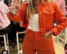 Zara Boucle Orange Tweed Blazer Houndstooth Crop Fray Trim Snap Lined SM