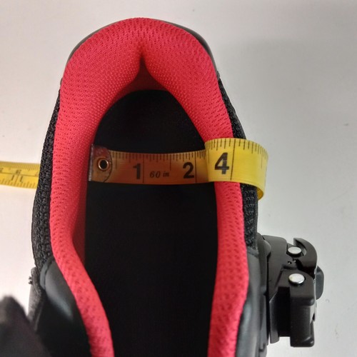 Peloton Cycling Shoes Women's EU 39 (US 8) Hook & Loop Closure Black & White NIB - Picture 13 of 17