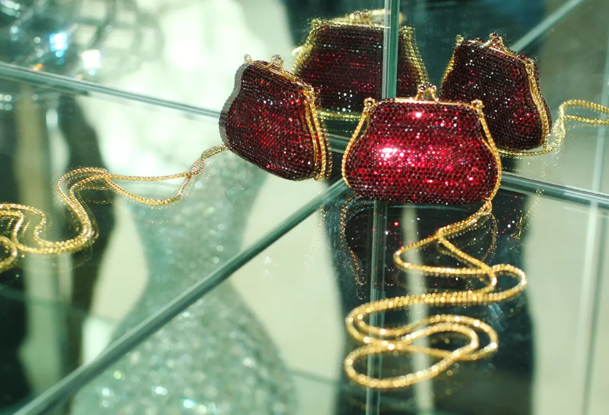 JUDITH LEIBER SWAROVSKI CRYSTAL TINY MICRO RUBY RED MINI BAG