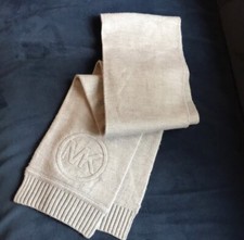 Michael Kors Knit Scarf Embossed Logo 9x80