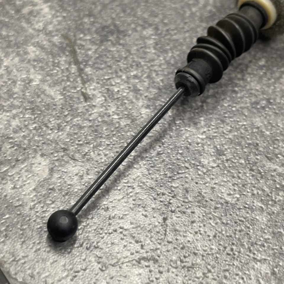 Actuador de pestillo de puerta trasera derecha OEM 2015-2023 PORSCHE MACAN 8K0839016G Foto 4 de 4