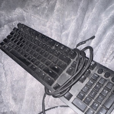 Razer Huntsman Elite Keyboard MSRP ( 80 $ - 100 $ )