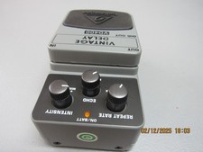 Behringer Vintage Delay VD400 Delay Guitar Ef...