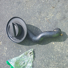 2007-2013 Bmw E70 E71 X5 M X6 M 4.4l V8 Oil Filler Neck With Cap 7588548 Oen 2007-2013 Bmw E70 E71 X5 M X6 M 4.4l V8 Oil Filler Neck With Cap 7588548 Oen
