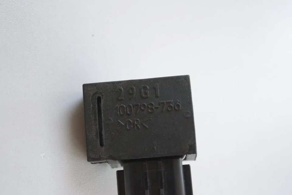 Suzuki GSXR 600 750 2006 2007 MAP MASS AIR PRESSURE SENSOR 100798-736 3023725 - Image 2 of 4