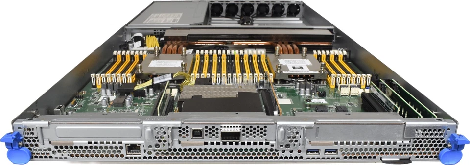 Fujitsu Futro S720 ThinClient GX-217GA 1.65GHz 2GB 8GB COA WS7P No PSU - Image 2 of 4