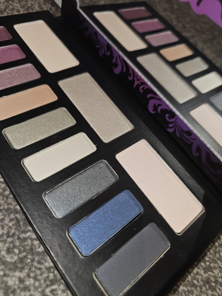 Kat Von D Chrysalis Eyeshadow Palette Limited Edition New In Box Discontinued - Image 4 of 4