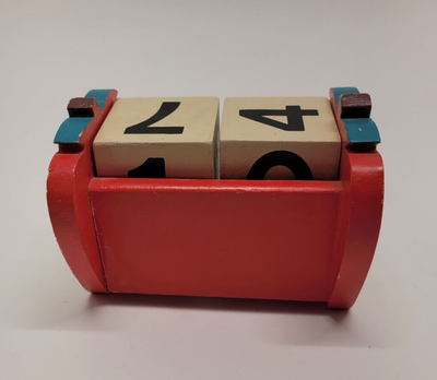Vintage(?) Oriental Trading Co. Wooden Apple Themed Block Calendar | eBay
