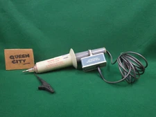 TEKTRONIX P6015 1000X 3.0pF High Voltage Probe 20kV DC 015-049 comp box+manual