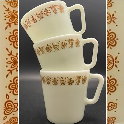 Pyrex Butterfly Gold Coffee/Tea Mugs/Cups 3pc Set 1971-1981 Made in USA 8oz