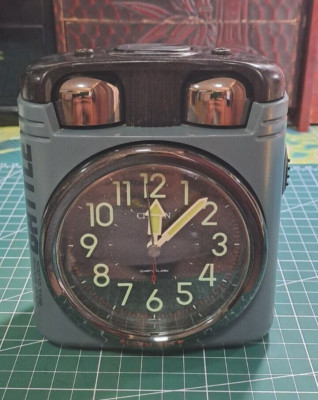 RARE Vintage 90s Citizen Table Clock N0374L *Battle Loud Sound Clock* Working