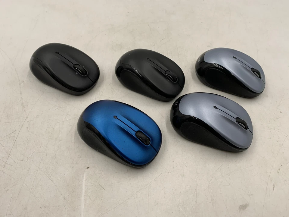 Mixed lot of 5 Logitech M325 mice M-R0039 w/o Dongle Free Shipping - Image 4 of 4