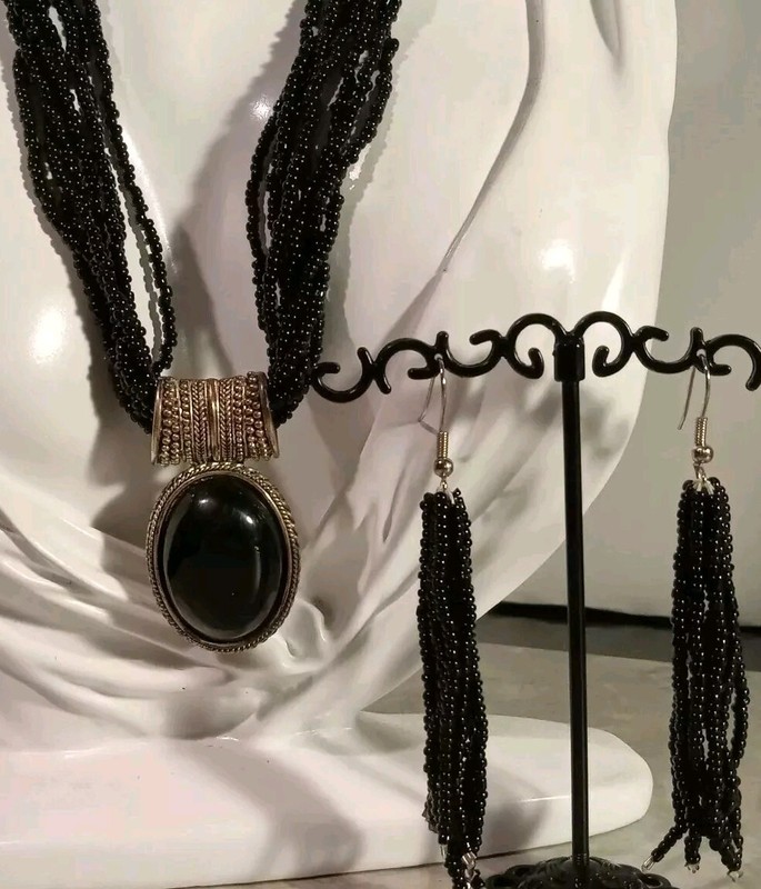 Black Seed Bead Multi Strand Pendant Necklace Dangling Earrings Jewelry Set