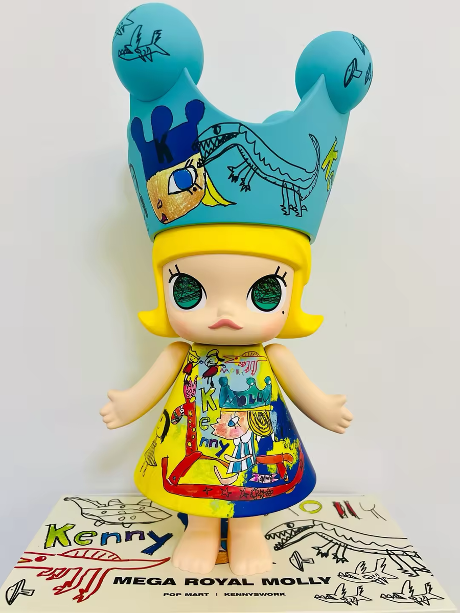 MEGA ROYAL MOLLY 400% Childishness 15.16in/38.5cm