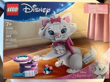 The Aristocats Adorable Marie Disney Lego set- New