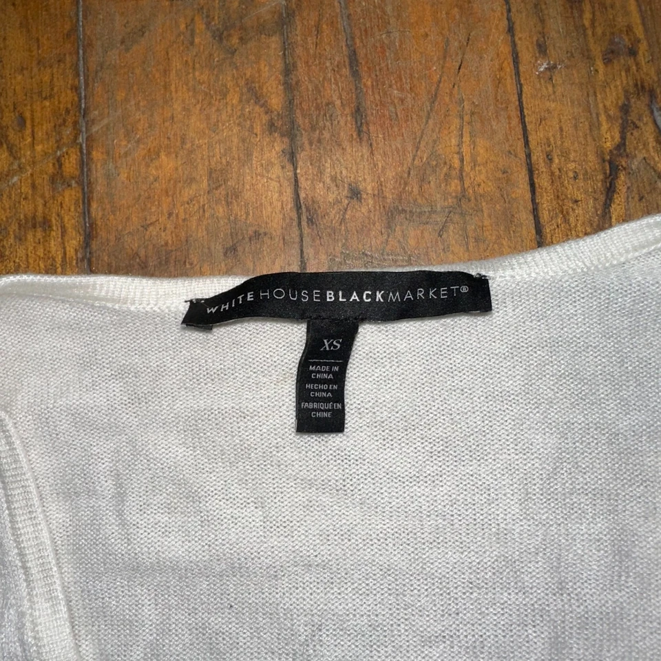 Suéter para mujer White House Black Market XS marfil acanalado dobladillo cuello en V Foto 3 de 4