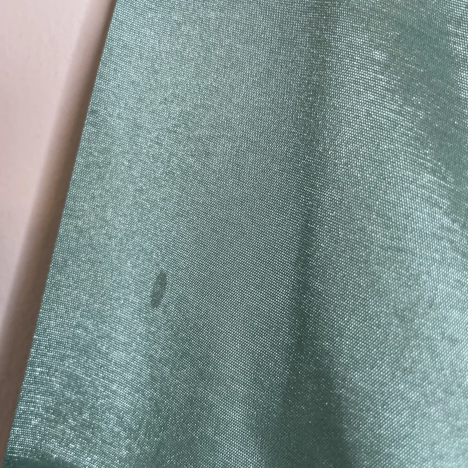 Cato Women’s Blouse Size 26/28 Green Satin Shiny Cuff Long Sleeve Button Front - Image 3 of 4