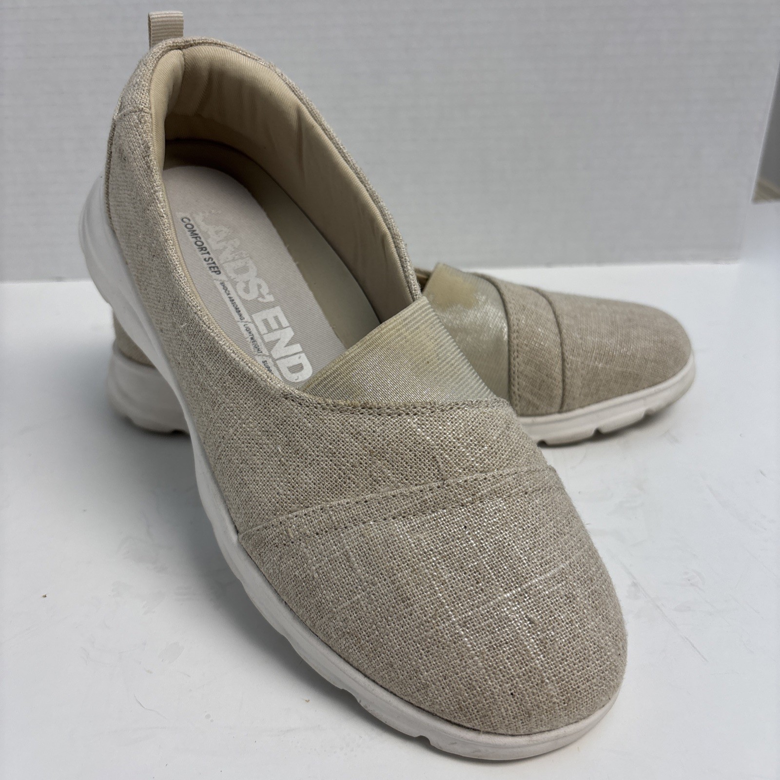 Lands End Woman’s Beige Comfort Slip on Walking Shoe Size 8B