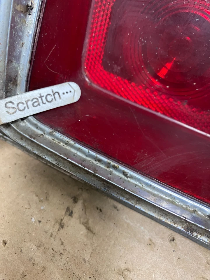 2007 - 2011 道奇 Polara 左驱动侧尾灯装饰边框原始设备制造商 O9406 DG — 第 4/4 张图片