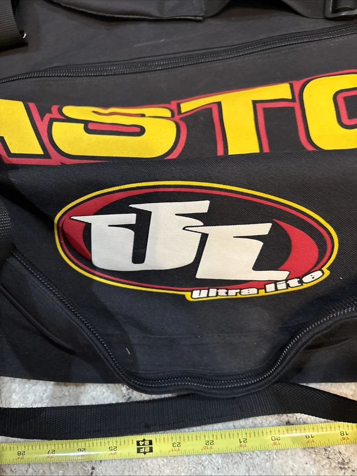 Bolsa de hockey Easton Ultra Lite con correa para el hombro negra y amarilla de 3 pies de largo Foto 4 de 4