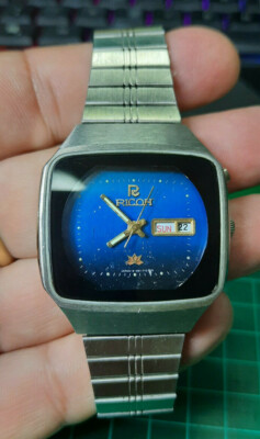 Vintage Ricoh 9 Automatic Day/Date 21 Jewels TV Case Blu Watch