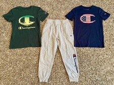Champion boys lot of 2 t-shirts and sweatpants M