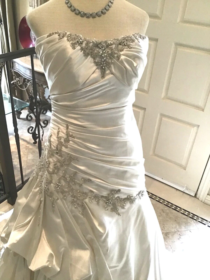 IMPRESSION  NEW Bridal gown Wedding Dress Fit & Flare  Ivory Luster Satin 12  - Image 2 of 4