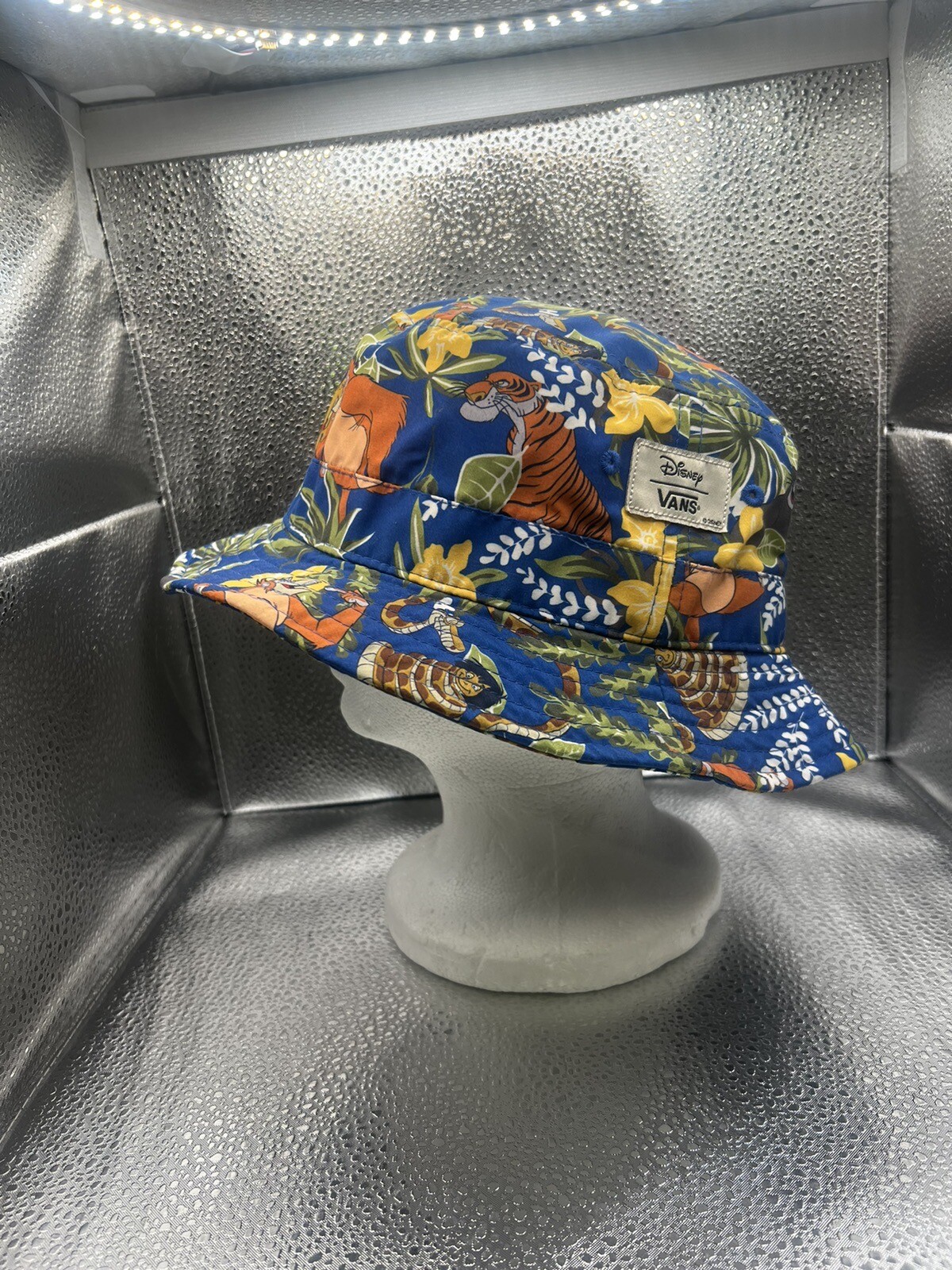 VANS Disney Bucket Hat JUNGLE BOOK Mowgli Baloo Kaa K… Gem