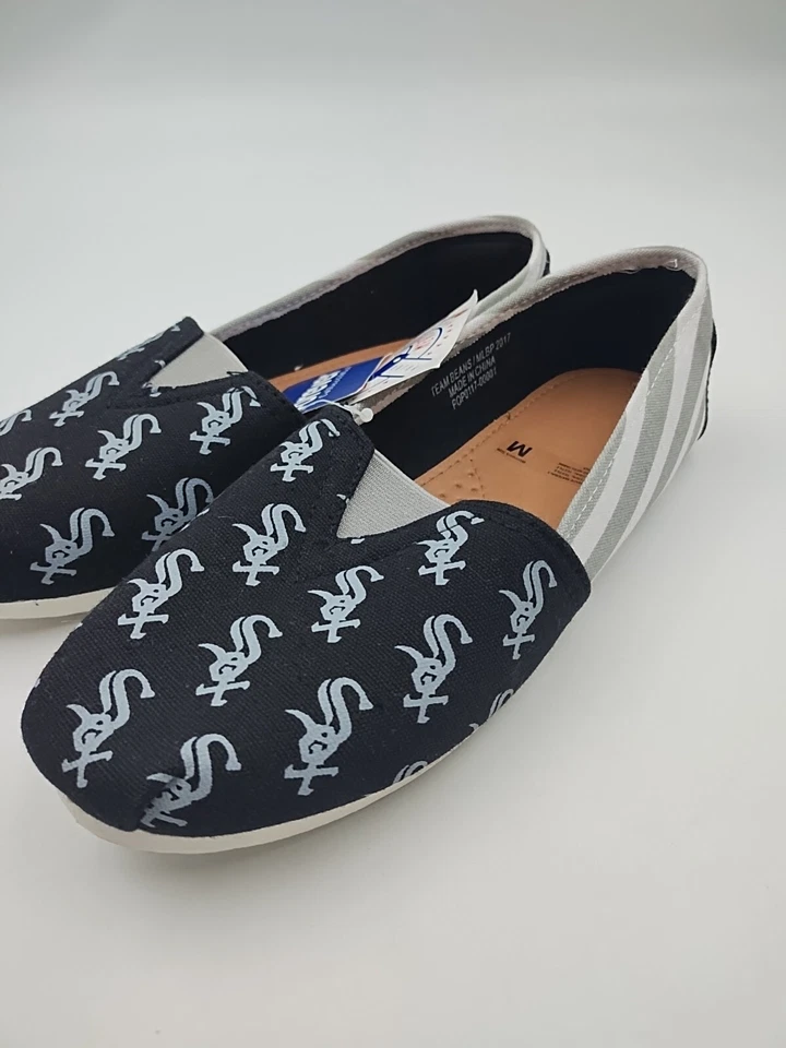 Nwt Chicago White Sox MLB Canvas Stripe Shoes Forever Collectables Flats  - Image 3 of 4