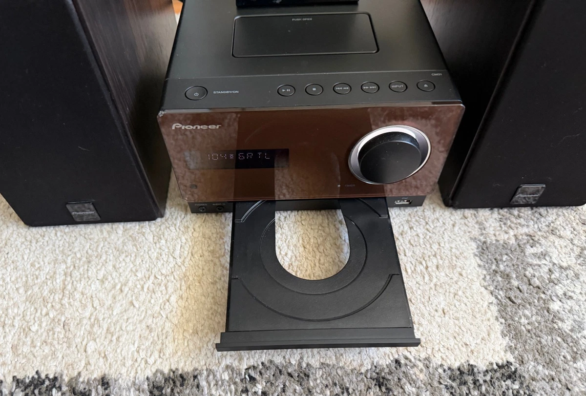 Pioneer X-CM31-T Mini CD Receiver iPod Dock, FM/AM, AUX, USB + Fernbedienung