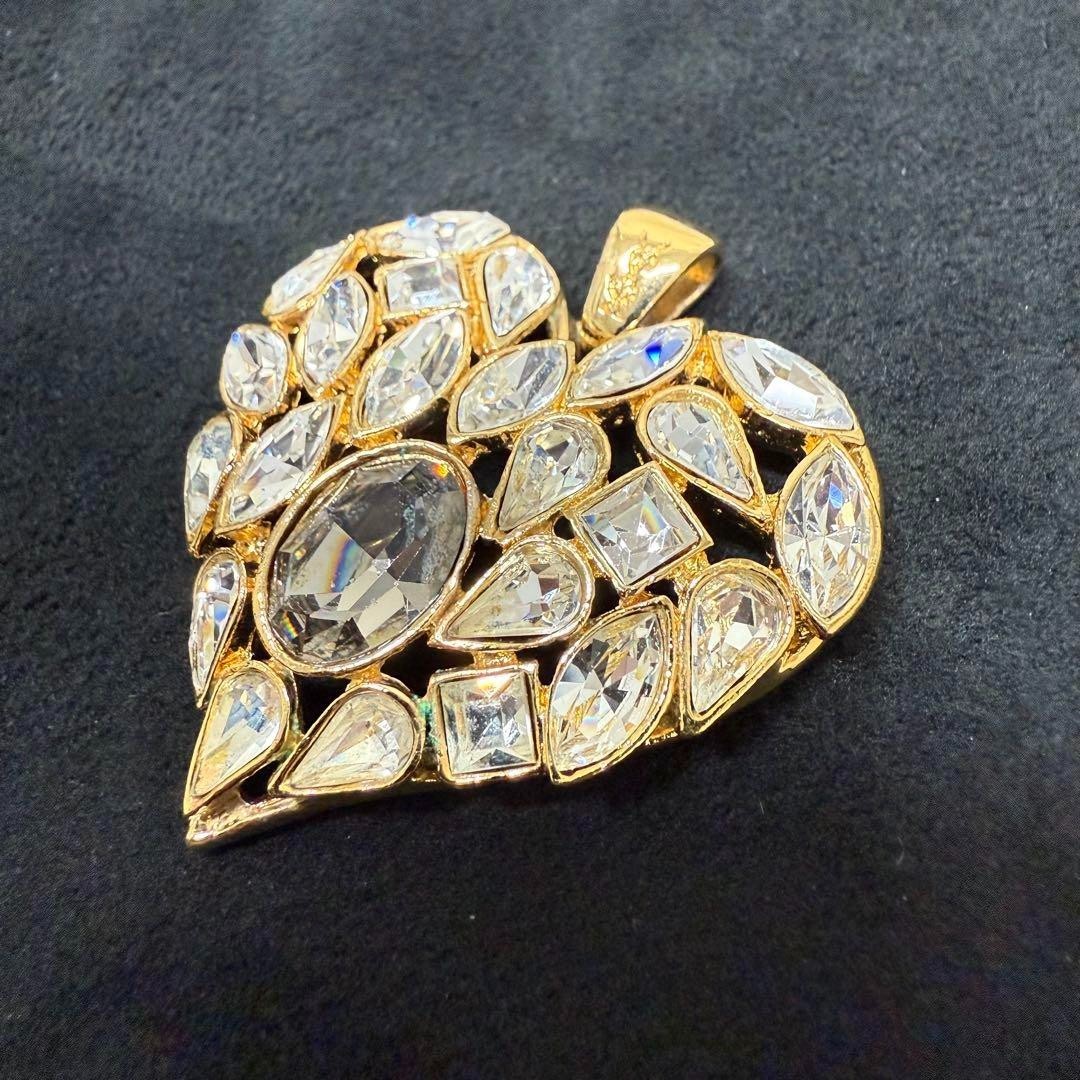 Collana con ciondolo YVES SAINT LAURENT dal Giappone usata