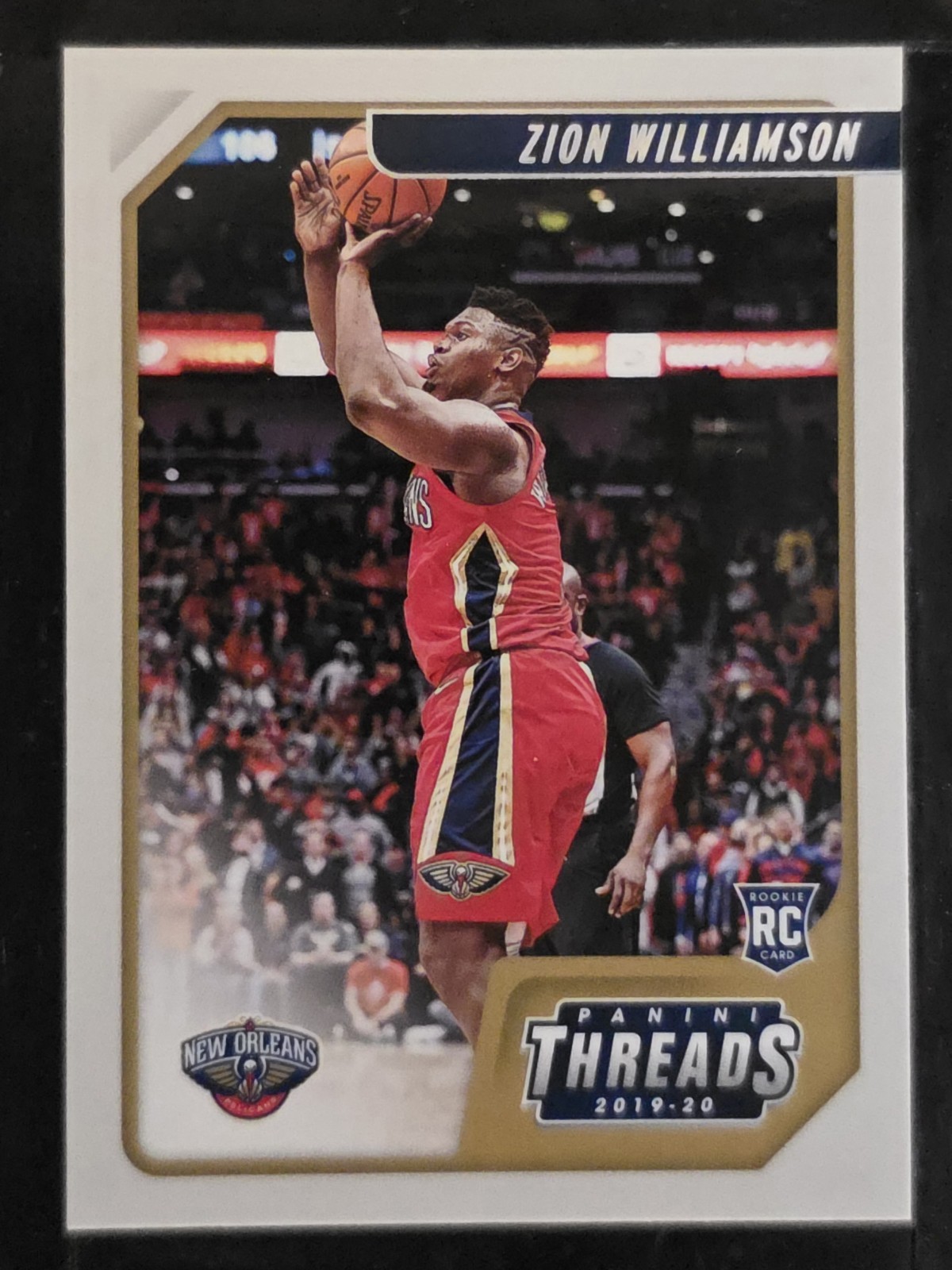 2019-20 Panini Chronicles Threads Basketball Zion Williamson #78 (RC)