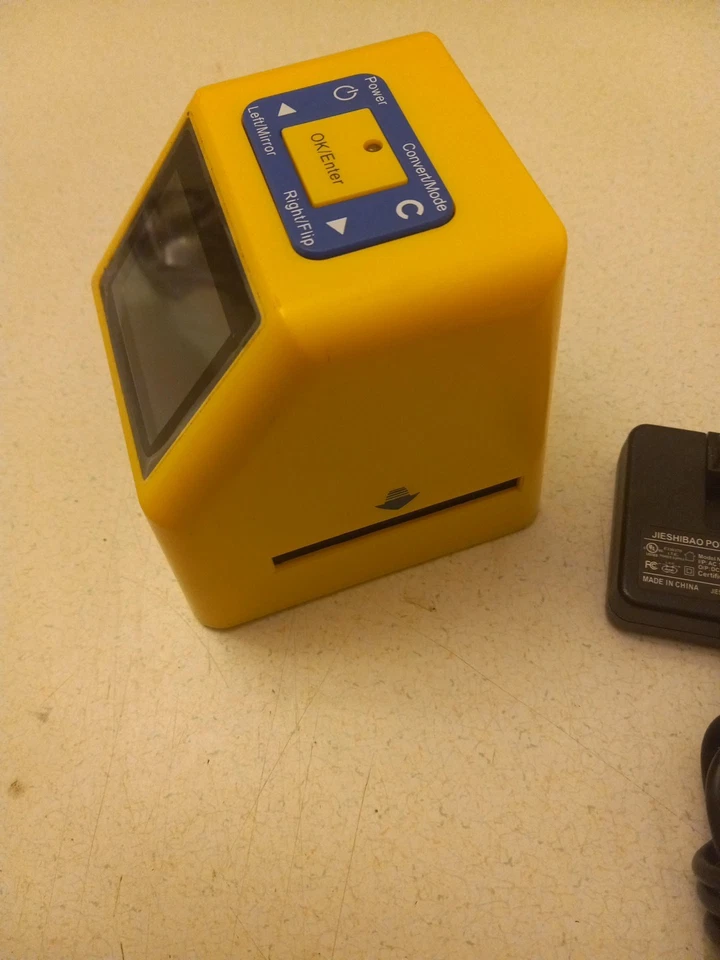 Wolverine Film to Digital Converter F2D Super 20mp 35mm 110 126 4-in-1 - Image 3 of 4